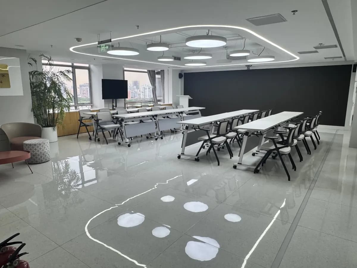 十楼报告厅另一视角